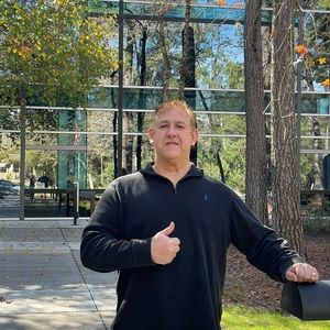 Meet your Posher, Chad